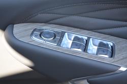 2025 GWM
Tank 500 Vanta Hybrid