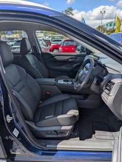 2025 Nissan X-TRAIL ST-L