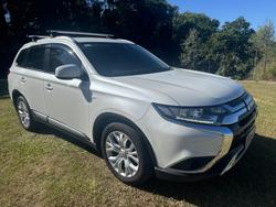 2019 MITSUBISHI OUTLANDER ES