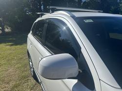 2019 MITSUBISHI OUTLANDER ES