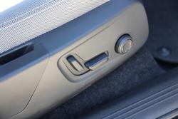 2025 Volvo EX40 Ultra Single Motor Extended Range