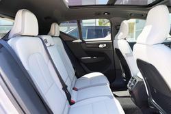 2025 Volvo EX40 Ultra Single Motor Extended Range