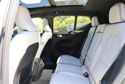 2025 Volvo EX40 Ultra Single Motor Extended Range