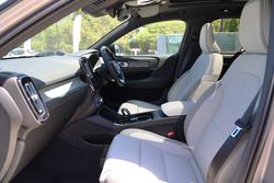 2025 Volvo EX40 Ultra Single Motor Extended Range