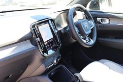 2025 Volvo EX40 Ultra Single Motor Extended Range