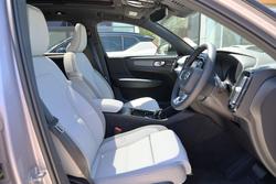 2025 Volvo EX40 Ultra Single Motor Extended Range