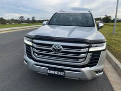 2024 TOYOTA
LANDCRUISER LC300 SAHARA ZX (4x4)