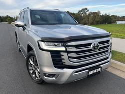 2024 TOYOTA
LANDCRUISER LC300 SAHARA ZX (4x4)
