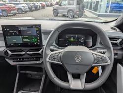 2025 RENAULT DUSTER EVOLUTION