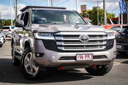 2023 Toyota LANDCRUISER VX