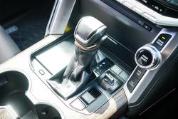 2023 Toyota LANDCRUISER VX