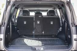 2023 Toyota LANDCRUISER VX