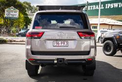 2023 Toyota LANDCRUISER VX