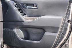 2023 Toyota LANDCRUISER VX