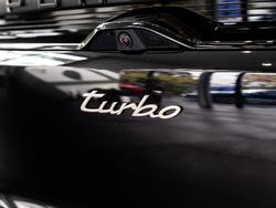 2024 Porsche Macan Turbo