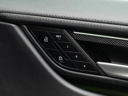 2024 Porsche Macan Turbo