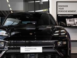 2024 Porsche Macan Turbo