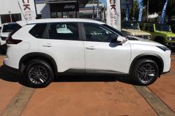 2026 Nissan X-TRAIL ST