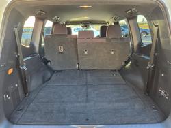 2024 Toyota LANDCRUISER GXL White