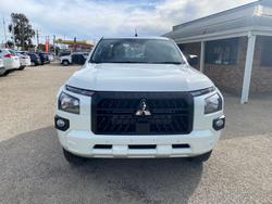 2025 MITSUBISHI Triton GLX