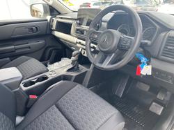 2025 MITSUBISHI Triton GLX
