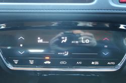 2015 Honda
HR-V VTi-S