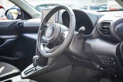 2025 Toyota Yaris Cross Hybrid GXL