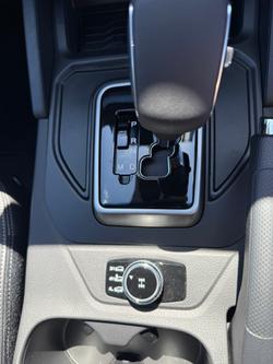 2025 KGM MUSSO ADVANCE