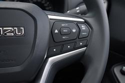 2025 Isuzu MU-X LS-M