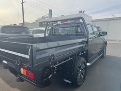 2025 ISUZU D-MAX LS-U