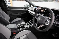 2025 Volkswagen Golf 110TSI R-Line