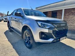 2025 ISUZU D-MAX LS-M XR