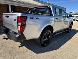 2025 ISUZU D-MAX LS-M XR