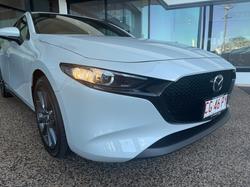 2025 Mazda 3 G20 Evolve