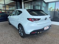 2025 Mazda 3 G20 Evolve