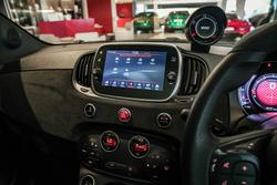 2021 Abarth
595 Competizione