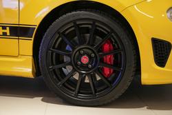 2021 Abarth
595 Competizione
