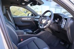 2026 Volvo EX40 Ultra Twin Motor Performance
