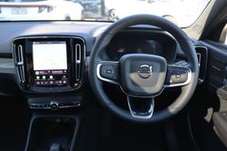 2026 Volvo EX40 Ultra Twin Motor Performance