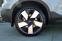 2026 Volvo EX40 Ultra Twin Motor Performance