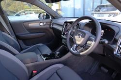 2026 Volvo EX40 Ultra Twin Motor Performance