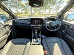 2026 Isuzu MU-X LS-T