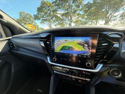 2026 Isuzu MU-X LS-T