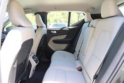 2025 Volvo XC40 Plus B4