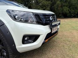 2019 NISSAN NAVARA ST-X