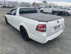 2017 Holden
                Commodore 