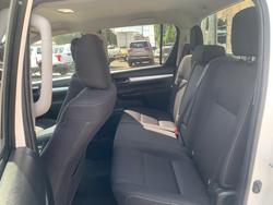 2023 Toyota Hilux 4x4 SR5 2.8L T Diesel Automatic Double Cab C/C