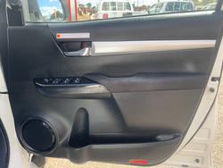 2023 Toyota Hilux 4x4 SR5 2.8L T Diesel Automatic Double Cab C/C