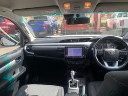 2023 Toyota Hilux 4x4 SR5 2.8L T Diesel Automatic Double Cab C/C