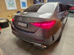 2022 MERCEDES-BENZ
                C300 MHEV
